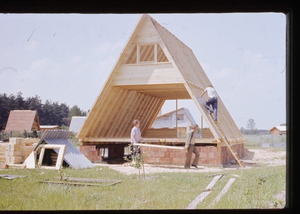 Budowa prefabrykowanego domku Brda o konstrukcji A-frame